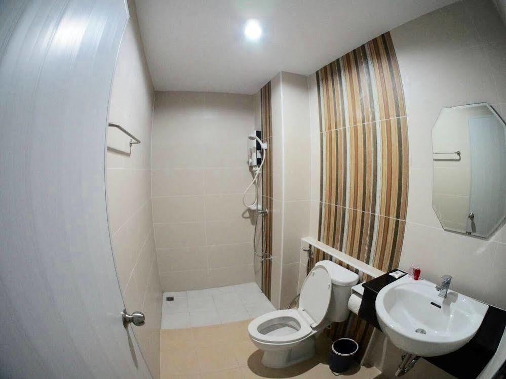 Hasu Guesthouse หาดใหญ่ ภายนอก รูปภาพ